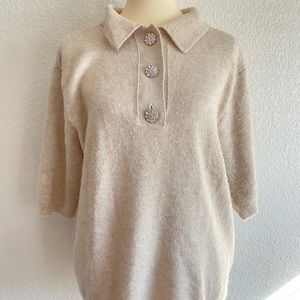 H&M Divided short sleeve sweater jewel buttons neutral small